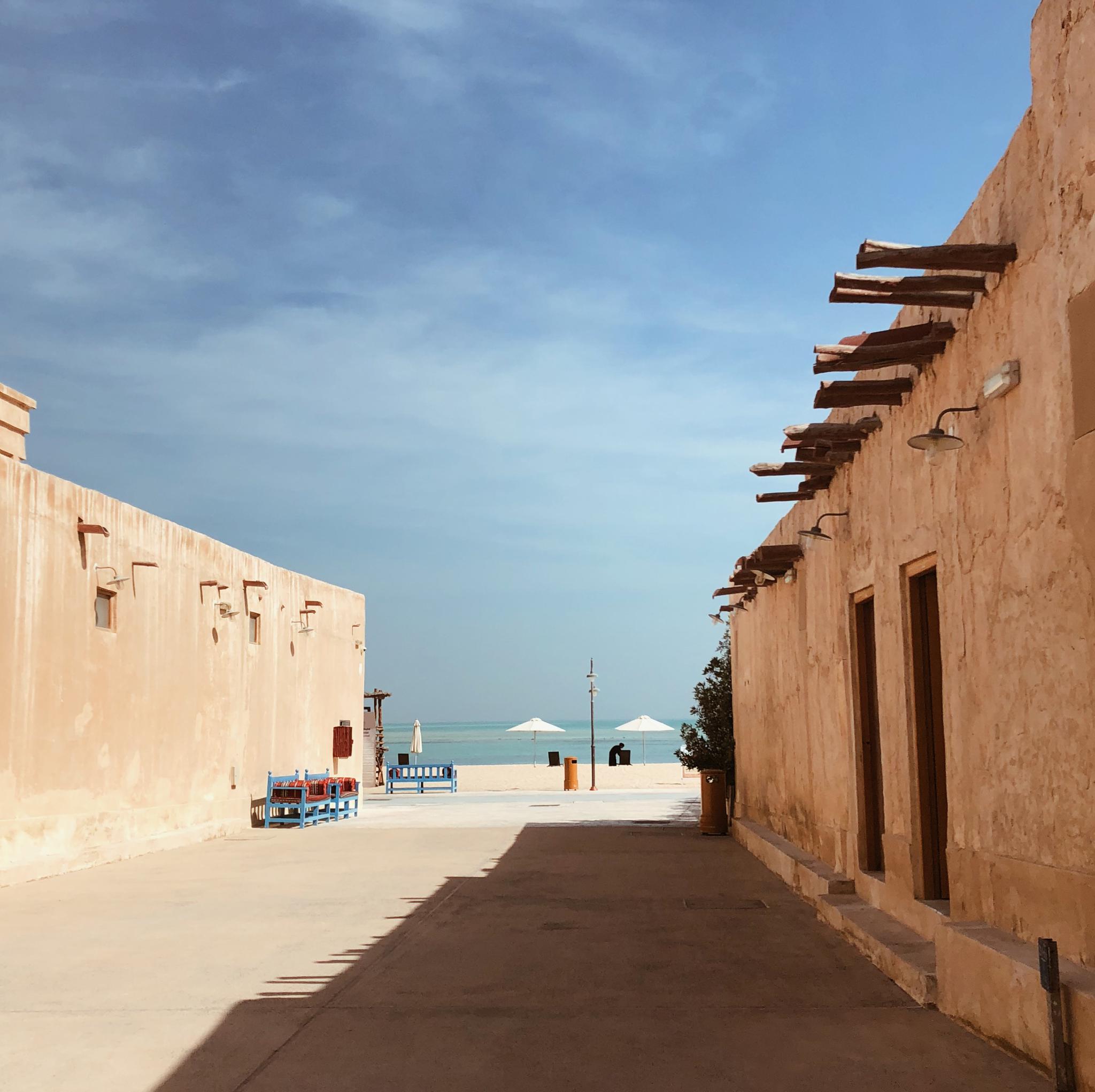 VSCO滤镜A4 | 高光减淡+2 饱和度+1 锐化+2 摄