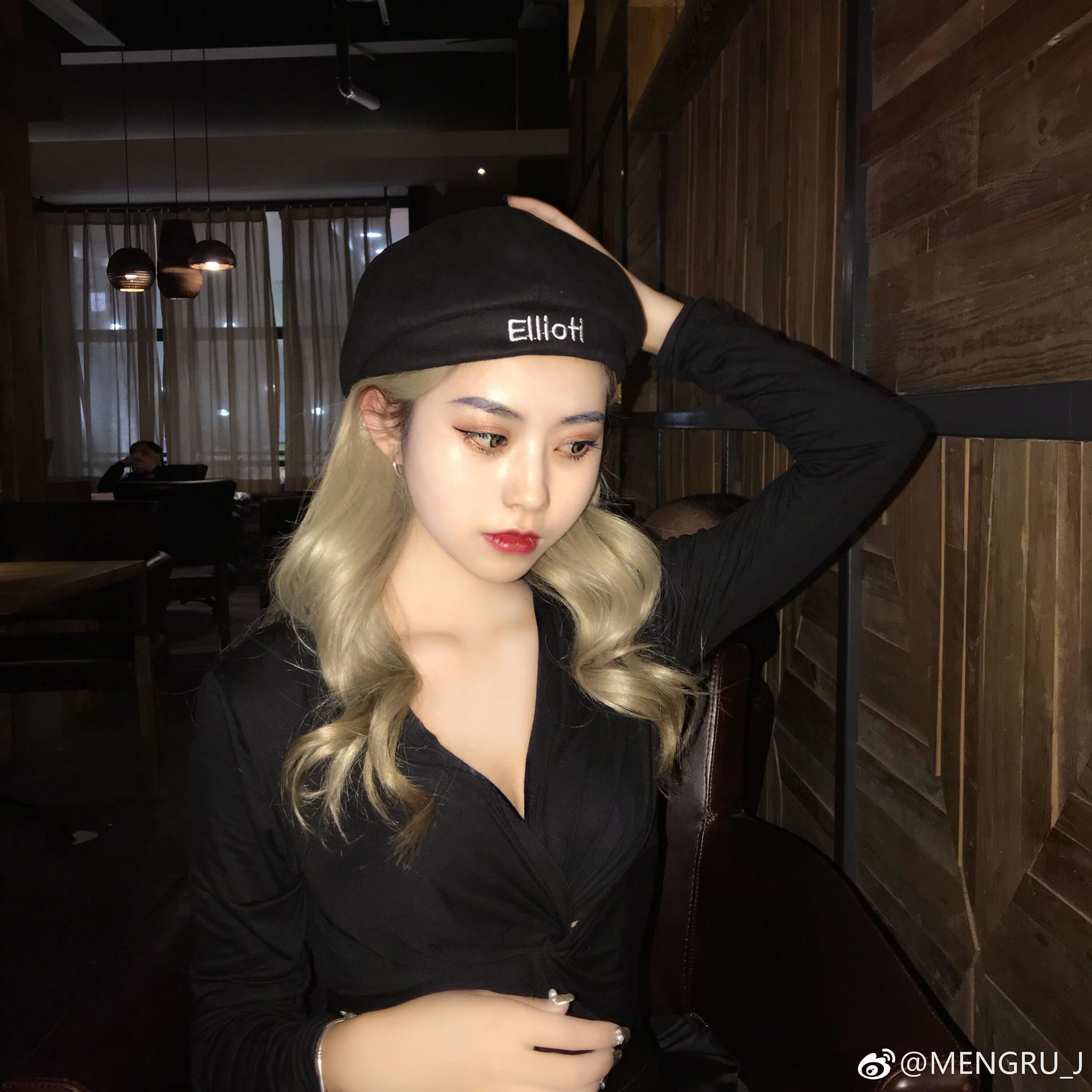 校花日记 姜孟汝 来自鲁迅美术学校大连校区1