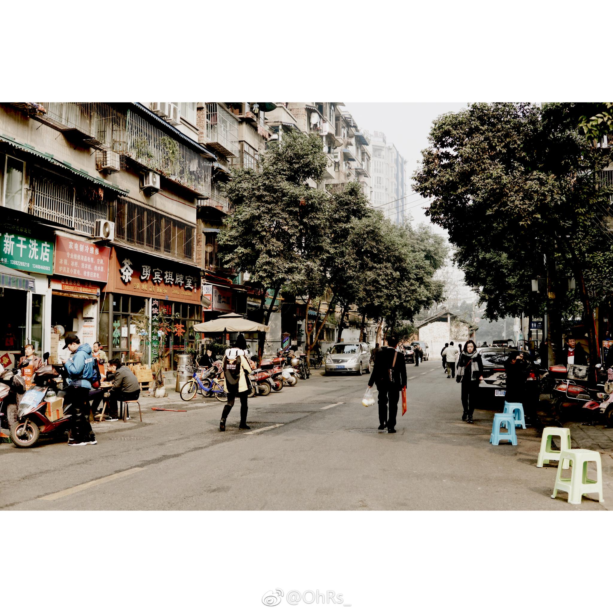 青岛哪个巷子有特色服务 老街与美食探秘