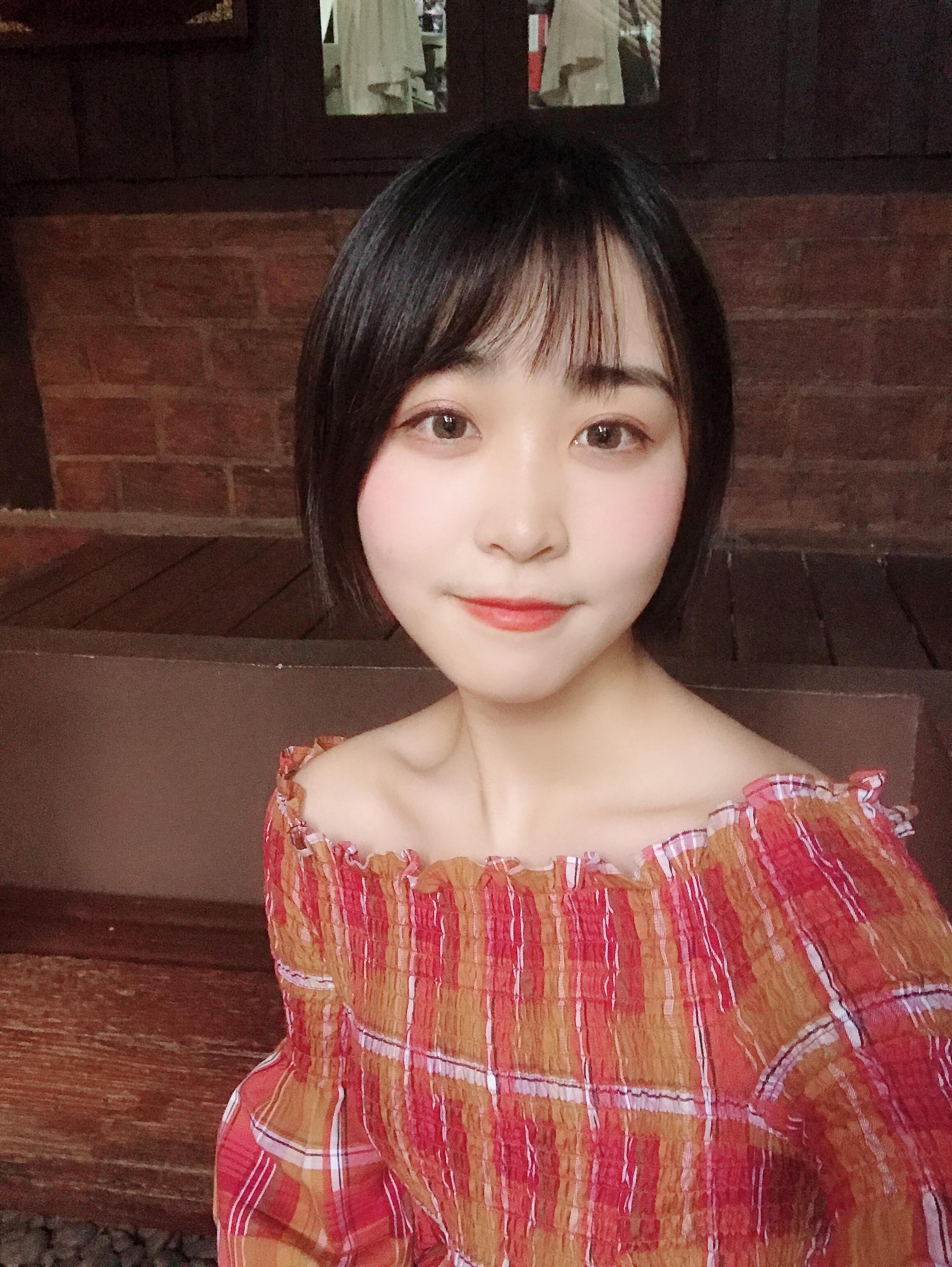 校花美女 中国海洋大学数学专业 来自四川 身高