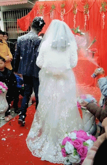 搞笑gif:英雄不问出处,作死不问坟墓,看到结局我就放心了