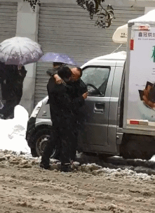 221_303 gif 动态图 动图