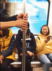 爆笑gif趣图: 小姑娘, 身轻如燕