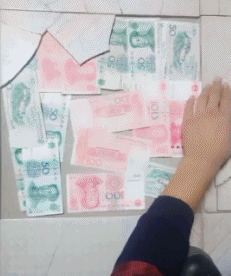 还有这种藏私房钱的方?你特么真是个人才,实在是佩服!