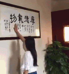 搞笑段子:最新吃火龙果的方法