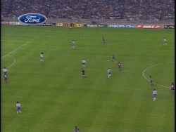 一支穿云箭,远射狂人见门就射,这样的远射11人怎么防守