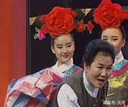 董洁原来是靠他火起来的，惊呆了……