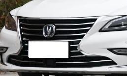 10万元你就可以买到雷克萨斯前脸，奔驰大灯，天籁尾灯，宝马内饰