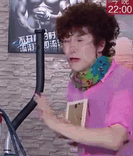 黄渤黄子韬张海宇性转battle,青岛特产女装大佬们完爆