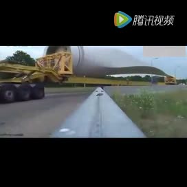 世界上最大最长的运送卡车，看看到底有多长，真开眼界了！