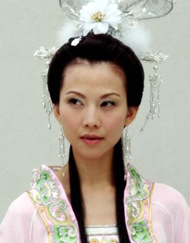 蔡少芬最美的十二个古装扮相，颜值巅峰时不输杨幂赵丽颖