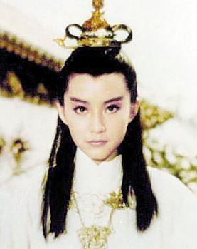 你嫌弃林青霞长得丑,那是你没有看过她年轻时