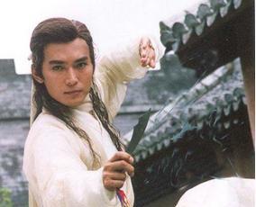 焦恩俊李寻欢吐槽新版《飞刀又见飞刀》:不像