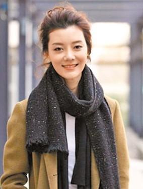 还记得那位一年一次的车晓吗?新恋情曝光,前