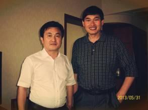 大衣哥朱之文“御用词人”再发声 直呼老朱太累受不了折腾了