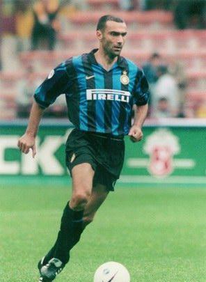 回忆杀,90年代号称小世界杯的意甲,张张照片都