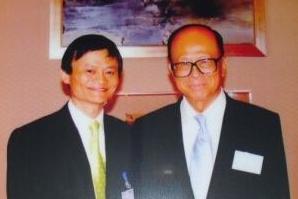 转：不要被股票市值给骗了, <wbr>看看总资产才知道李嘉诚跟马云到底谁有钱