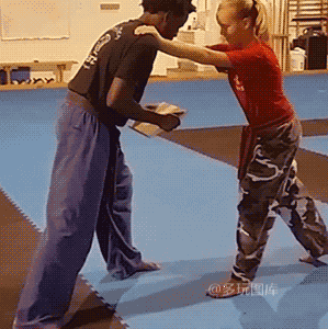 搞笑:中国人永远饿不死,哪都能种菜!