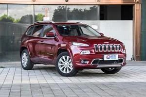 大Jeep的车都是动力十足，这款竟凭颜值高，越野强走进万家！