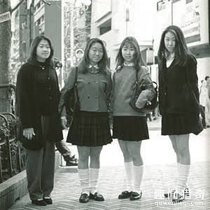 90年代日本老照片:图三女子好漂亮,最后一张简直风流