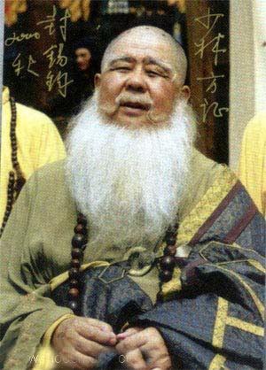 笑傲江湖武功排行榜_笑傲江湖里,五大武功绝学排行榜:练成一种就天下无敌!