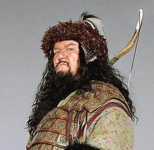 在我国历史上突厥人,匈奴人和蒙古人这三族是