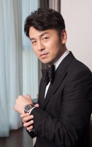 王俊凯拿DG合约?陈伟霆为何续约英皇?红海行