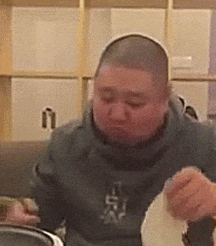 幽默搞笑段子——同志你好，换块手表
