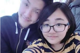 51岁金龟子和老公生活近照，低调恩爱30年，女儿漂亮可爱！