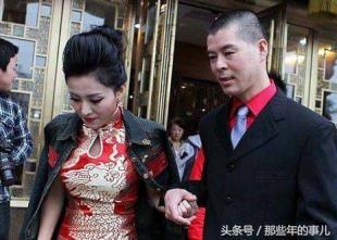 赵本山34位徒弟娇妻美貌PK，原来这么多二婚，立下规矩谁犯谁滚