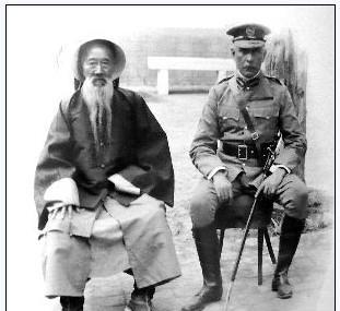 刚刚从国外学习回来的孙中山为什么一开始没有被张之洞待见？