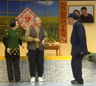 “刘能”媳妇孙立荣近照曝光好时髦 老公不是搭档王小宝