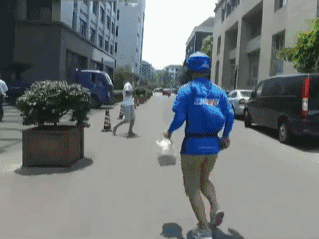 我为什么说:纯外卖不会死,只是10个里面9个亏!