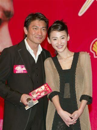 张柏芝因此事惹怒刘德华，华仔拒绝与她合作，连向华强出面也没用