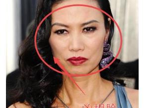 鼻子歪的面相有什么不好,有些人天生歪鼻子,知