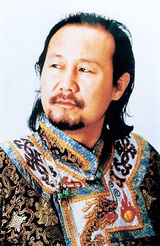 爆料：腾格尔女儿离世，腾格尔退出歌坛，女儿起名太大，承受不起