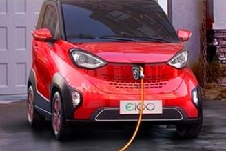 电动汽车也可以这么呆萌，宝骏小两座车，上班族的福音