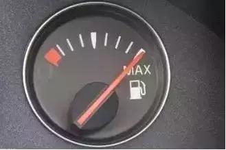 汽车油表总是失准？原来是这么回事！