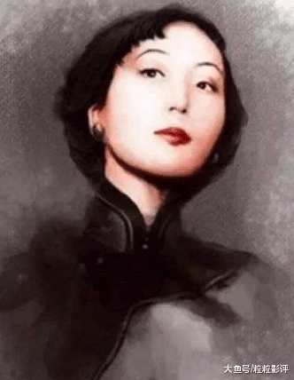 张爱玲一生如凄楚的爱情电影, 她告诉我们, 卑微