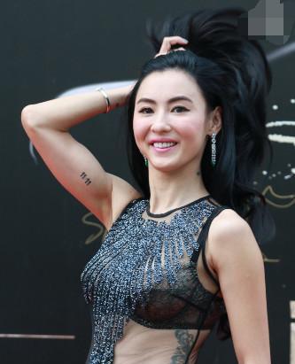 宋祖儿动不动就颜值直逼张柏芝?一马平川和前凸后翘有得比吗