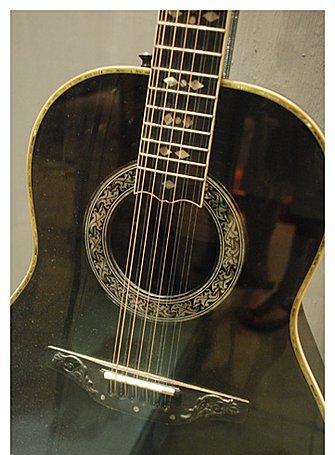 BEYOND 黄家驹 一生所用过的 木吉他 篇