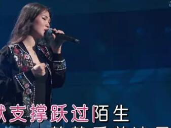 中国新歌声第三期古洁縈、肖敏晔实力获得三位导师肯定