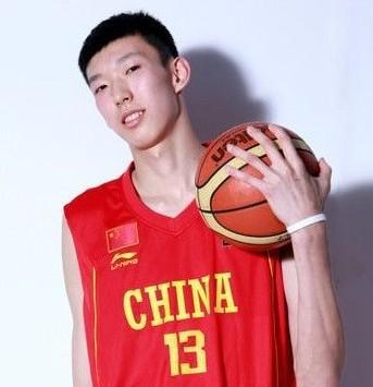 中国篮球，十大巨星，一人至今无人能够超越。