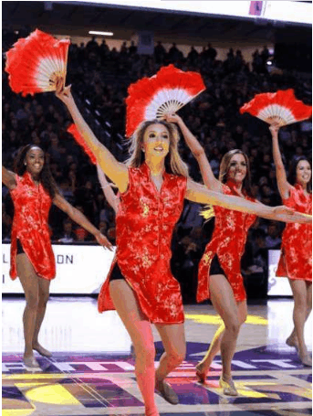 NBA拉拉队, 美的不是着装, 是风情