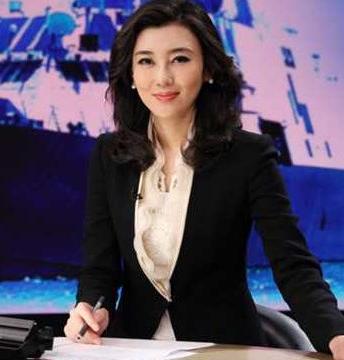 央视，最具气质的美女主持，你认识她吗？