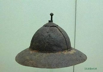 中国古代的头盔是什么样的?和西方的头盔有什