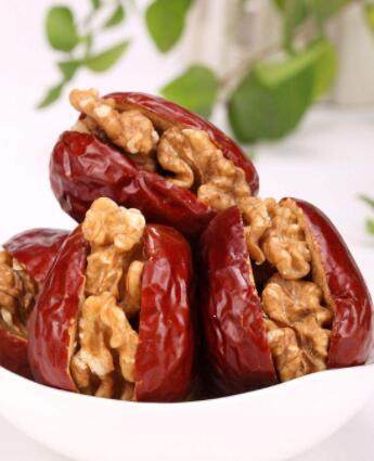 胃不好别乱吃药,这些食物每天吃点,增强胃动力