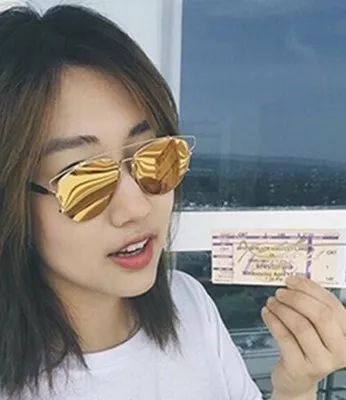 经纪人贪财,助理给粉丝推销网店,李易峰的团队