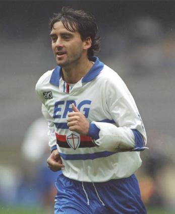 回顾天下足球写给巨星们的句子句句经典催人泪