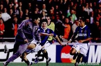 2018世界杯32强全部产生!足球比赛有多重要